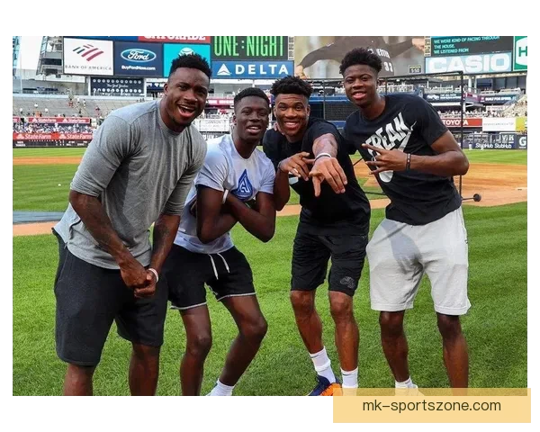 字母弟弟亚历克斯首秀圆梦上场体验令人难以置信